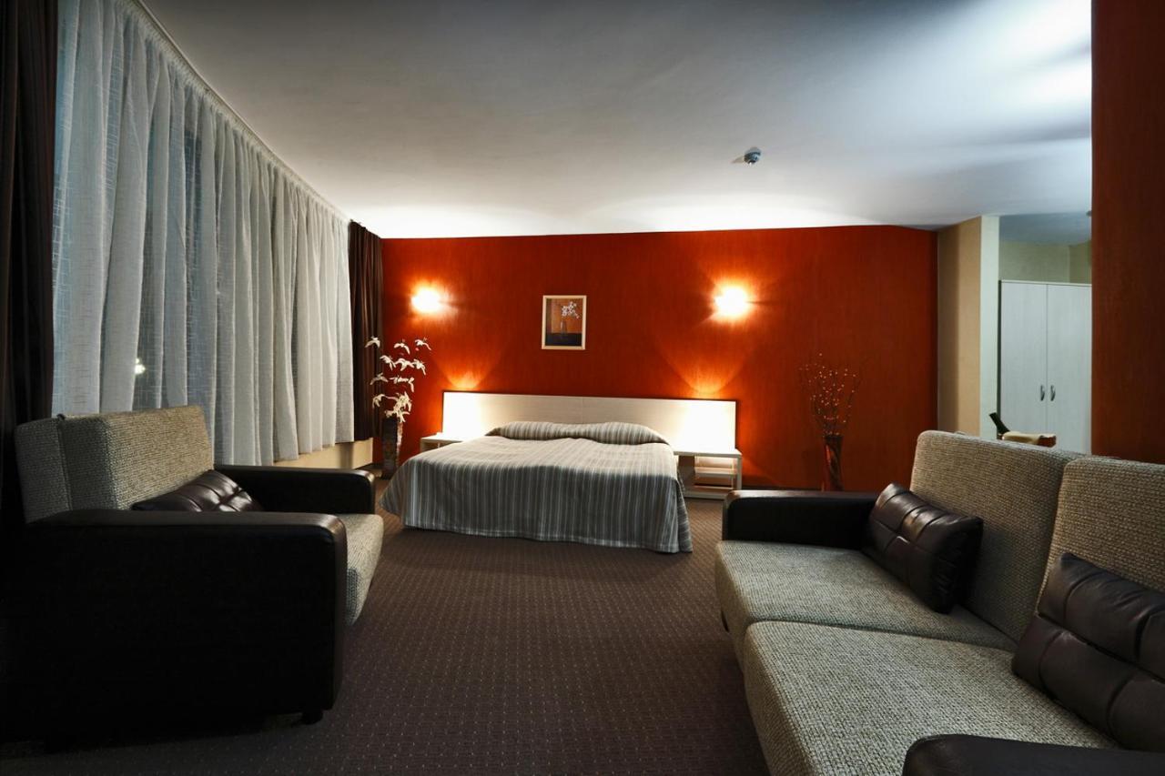 Evridika Hotel Девін Екстер'єр фото